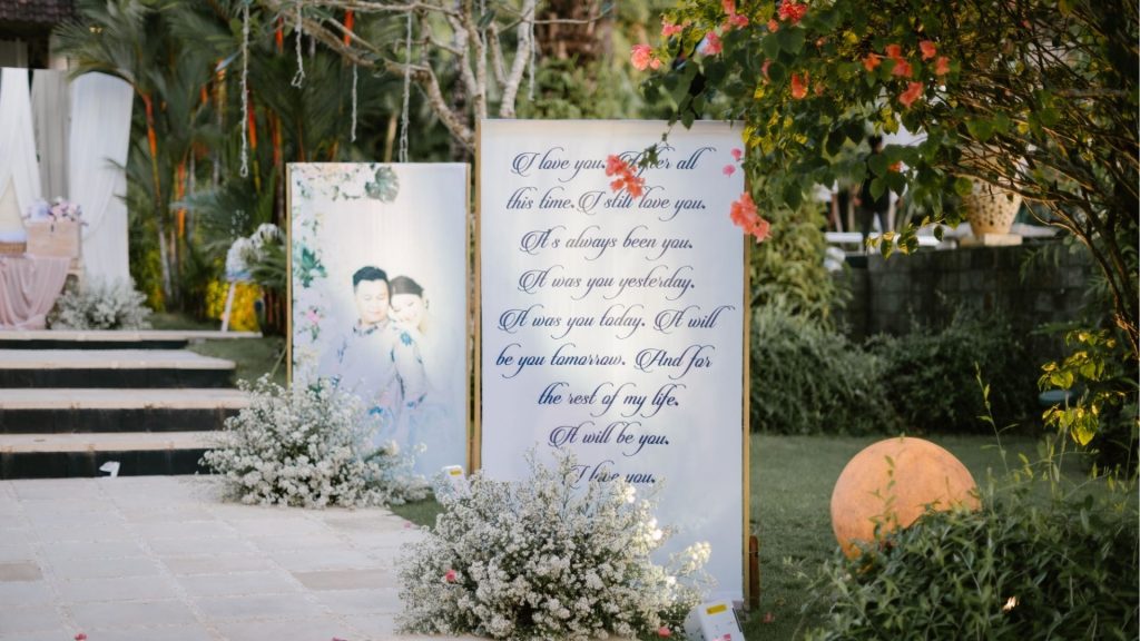 elegant and romantic welcome signage wedding