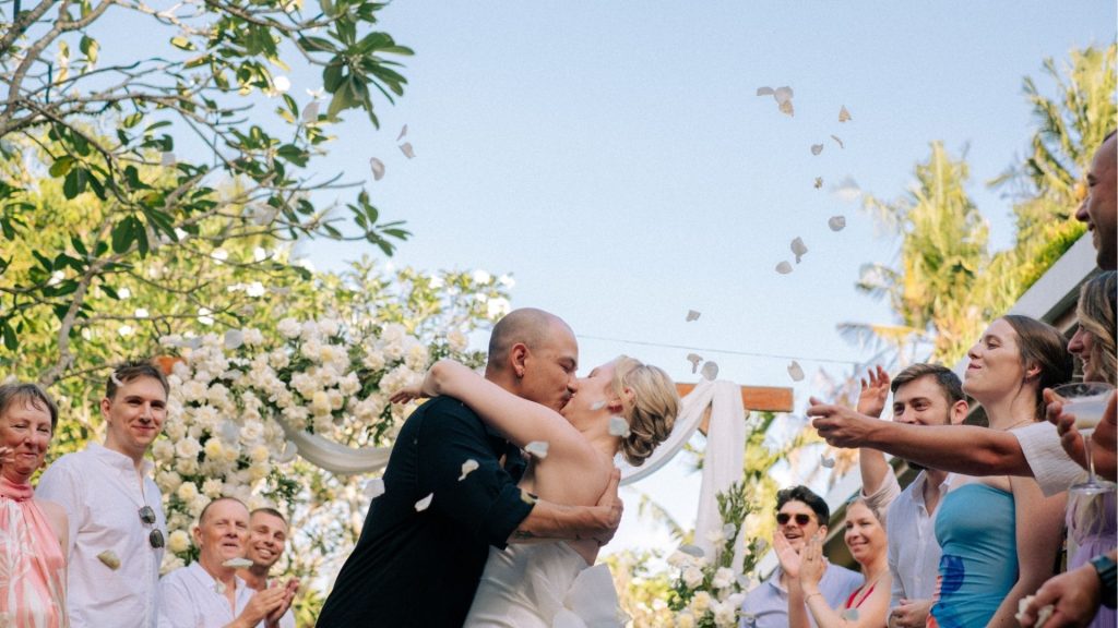 kissing on the wedding