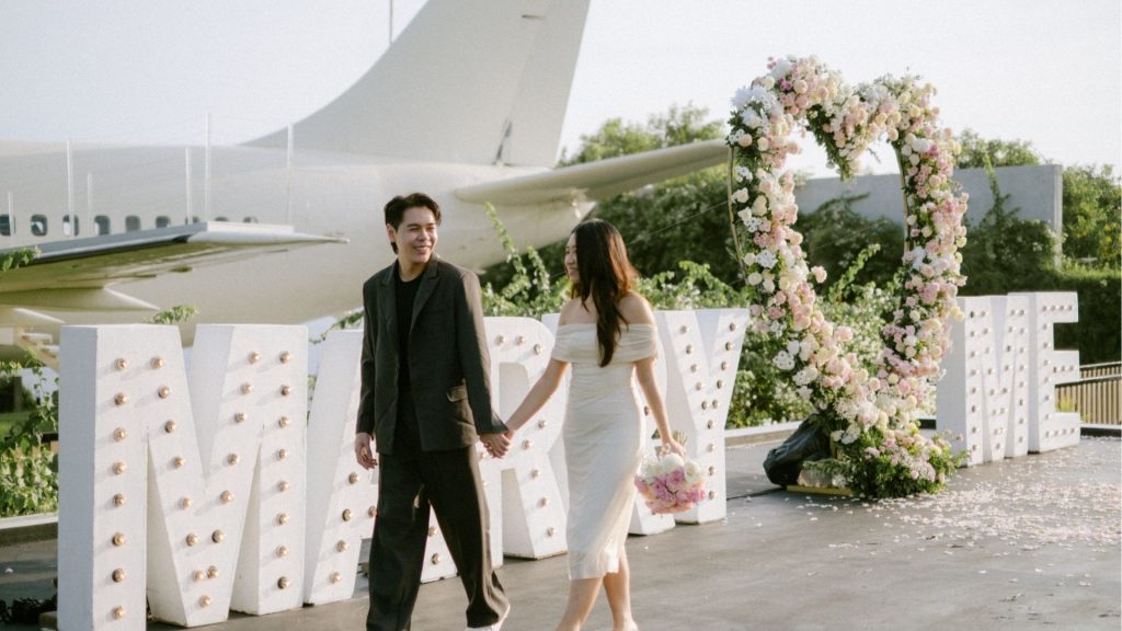 FIX why women love flowers romantic bouquet aesthetic