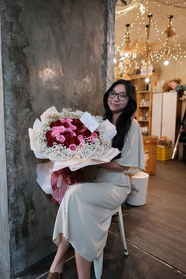 elegant flower bouquet from bali flower shop